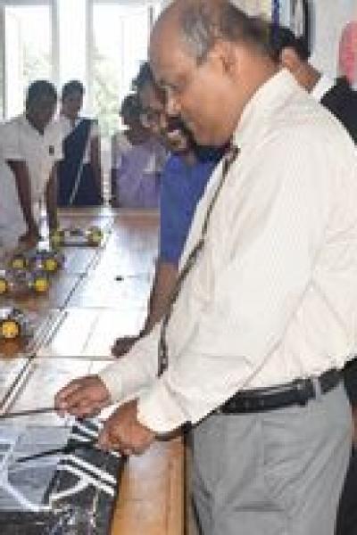 76727003 2612823858830867 5040613093630017536 N